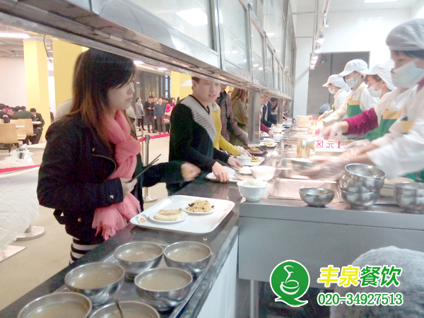 工廠如何選擇一家滿意的飯堂承包公司？